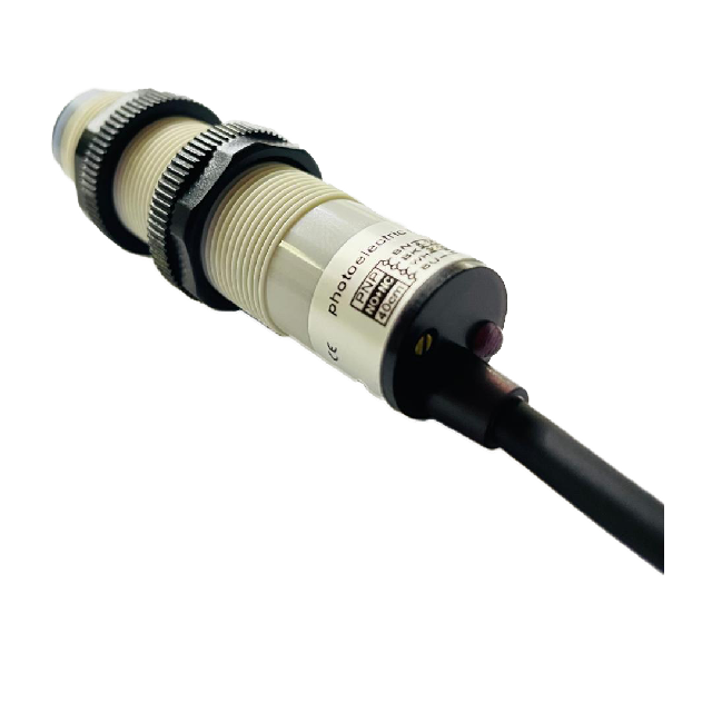 PAM18-R15P3                                                        0-150mm/NO+NC/2Metre                            Kablolu